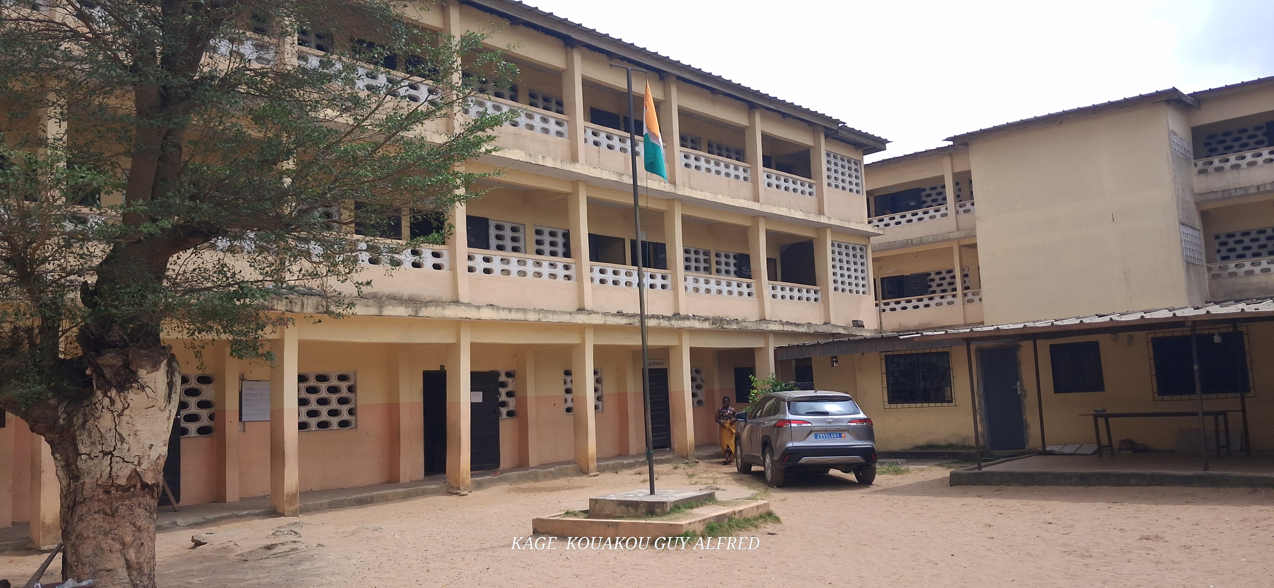 COLLEGE MALE GBINDE ABOBO AKEIKOI (college-male-gbinde-abobo-akeikoi)